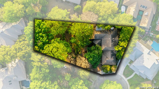 Image 5 of 69 For 9 Scarborough Square