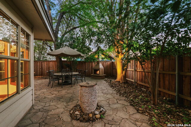 Image 52 of 69 For 9 Scarborough Square