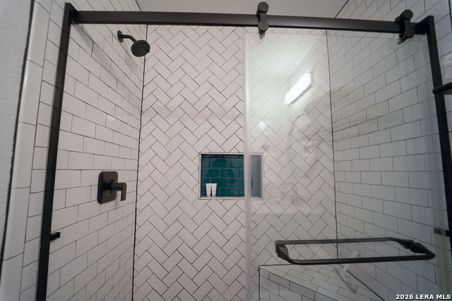 Image 15 of 31 For 685 Ridgerock Dr