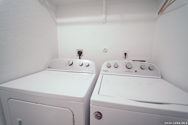 Image 27 of 31 For 685 Ridgerock Dr