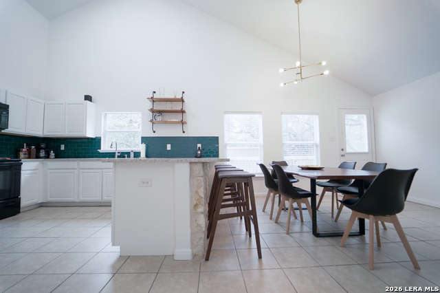 Image 4 of 31 For 685 Ridgerock Dr