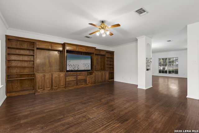 Image 14 of 50 For 6226 Stable Creek Dr