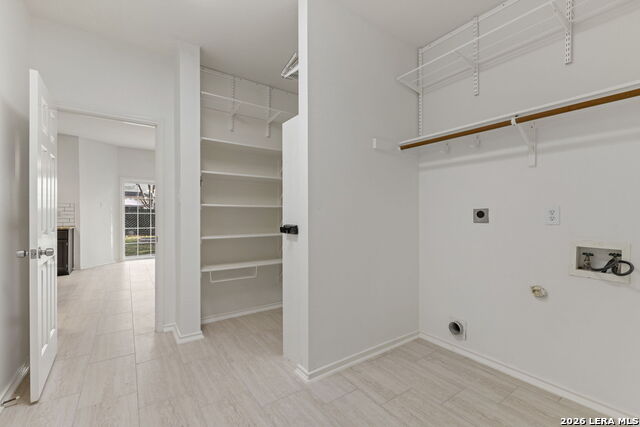 Image 24 of 50 For 6226 Stable Creek Dr