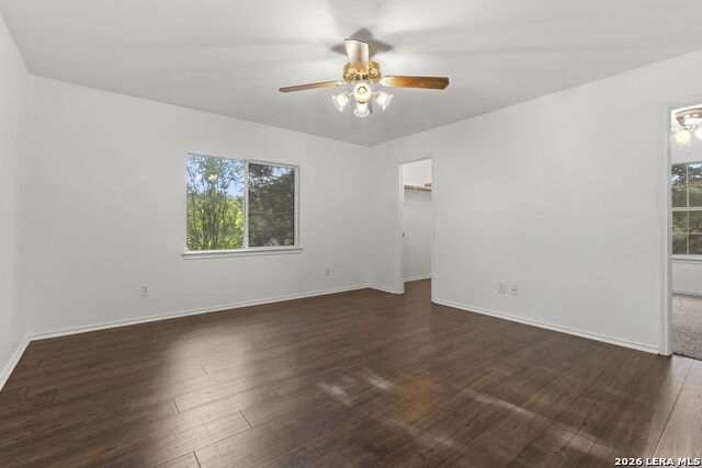 Image 27 of 50 For 6226 Stable Creek Dr