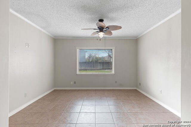 Image 23 of 27 For 6414 Maverick Oak