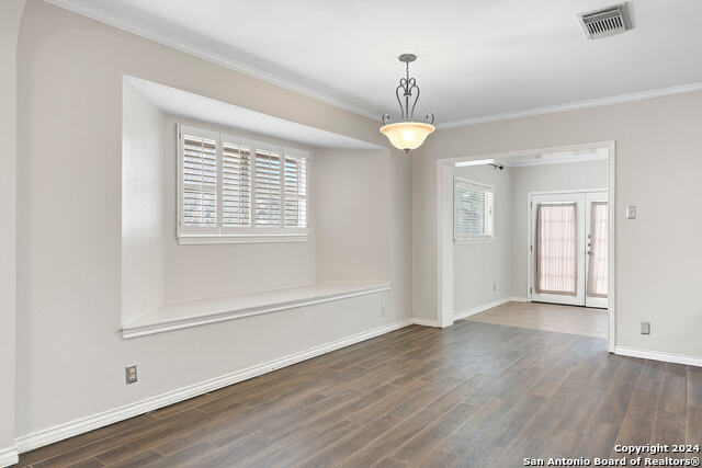 Image 9 of 27 For 6414 Maverick Oak