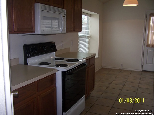 Image 12 of 24 For 15803 Borwick Ln