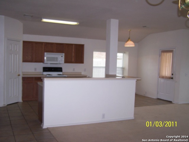 Image 5 of 24 For 15803 Borwick Ln