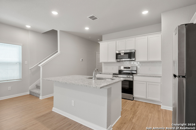 Image 6 of 17 For 3929 Abbott Pass  101