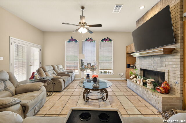 Image 15 of 30 For 7627 Triple Wood St