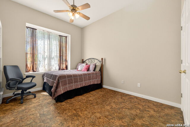 Image 19 of 30 For 7627 Triple Wood St