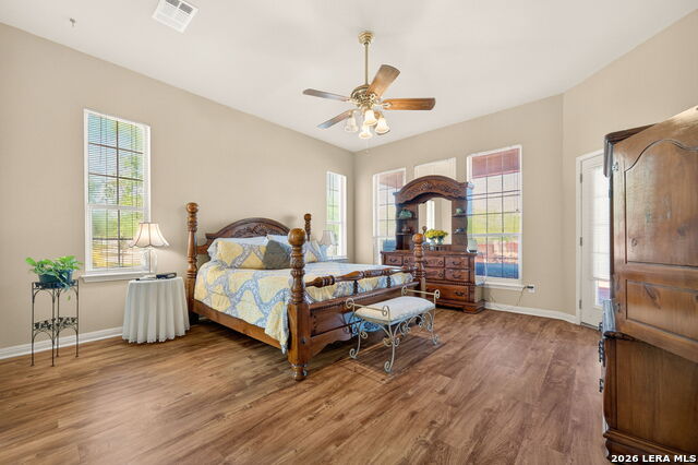 Image 22 of 30 For 7627 Triple Wood St