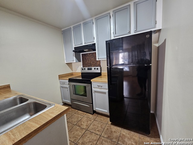 Image 10 of 13 For 4803 Hamilton Wolfe  312