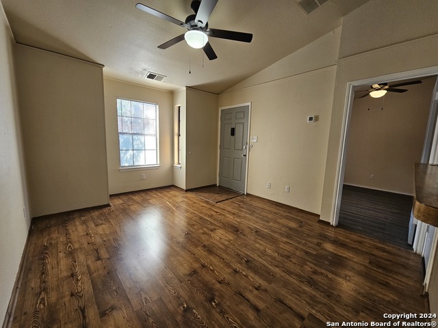 Image 9 of 13 For 4803 Hamilton Wolfe  312