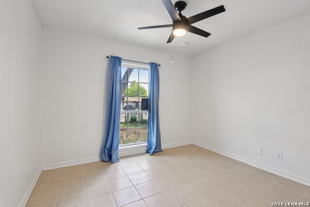 Image 22 of 40 For 9019 Old Sky Harbor