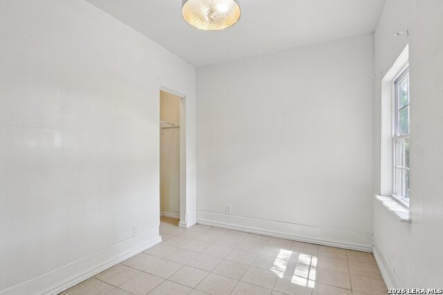 Image 25 of 40 For 9019 Old Sky Harbor