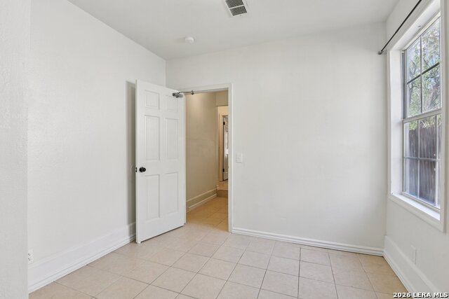 Image 29 of 40 For 9019 Old Sky Harbor