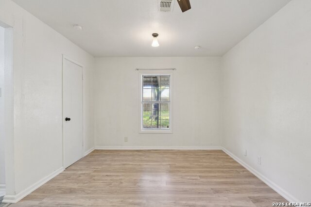 Image 32 of 40 For 9019 Old Sky Harbor