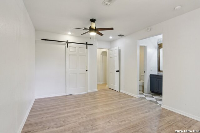 Image 33 of 40 For 9019 Old Sky Harbor