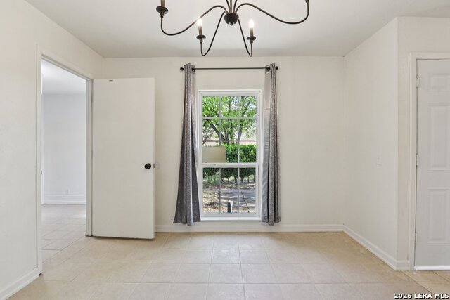 Image 6 of 40 For 9019 Old Sky Harbor