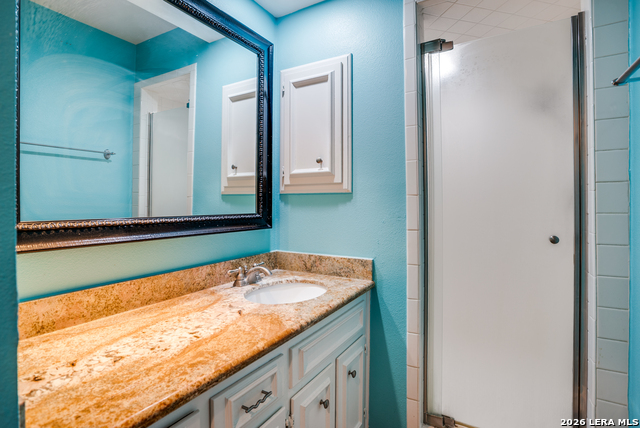 Image 23 of 25 For 5359 Fredericksburg  515