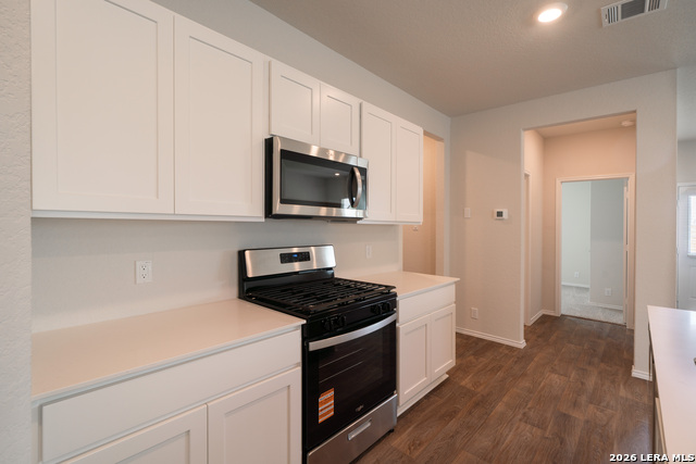 Image 6 of 23 For 398 American Robin