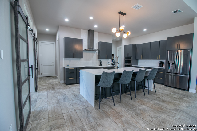 Listing photo id 8 for 1273 County Road 2801 E