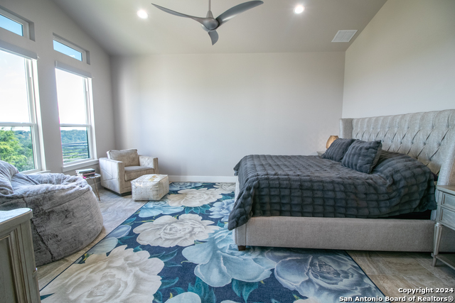 Listing photo id 15 for 1273 County Road 2801 E