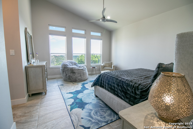 Listing photo id 16 for 1273 County Road 2801 E