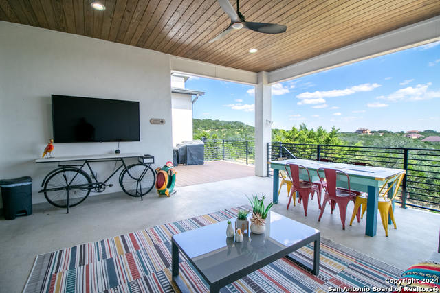 Listing photo id 26 for 1273 County Road 2801 E