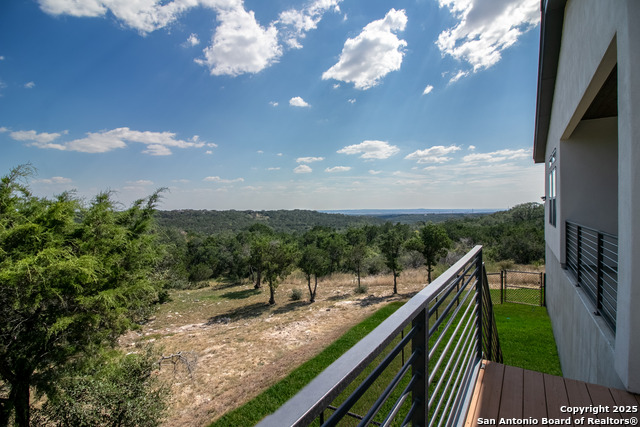 Listing photo id 29 for 1273 County Road 2801 E