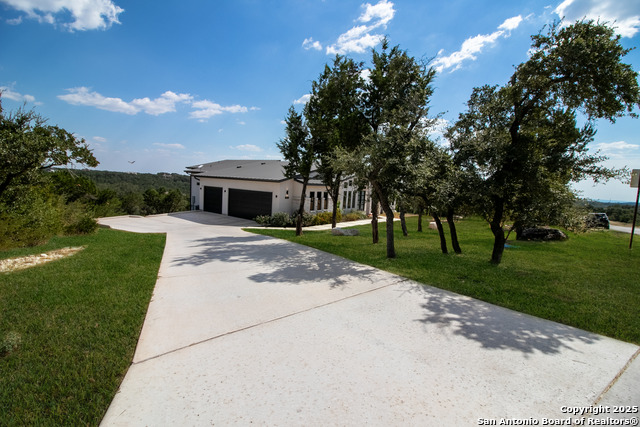 Listing photo id 35 for 1273 County Road 2801 E