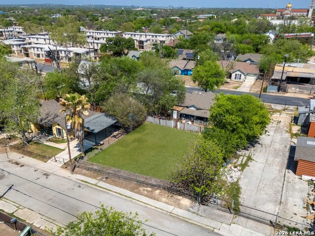 Image 5 of 9 For 309 Albert  