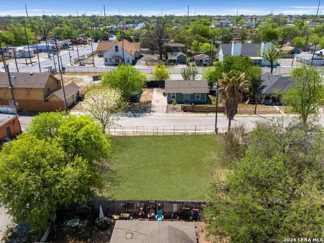 Image 6 of 9 For 309 Albert  