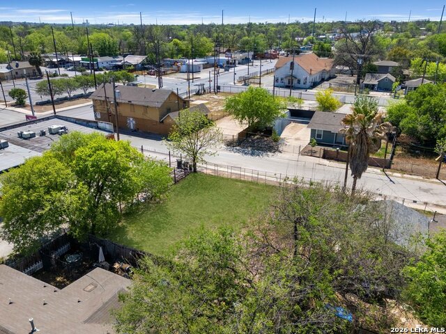 Image 7 of 9 For 309 Albert  