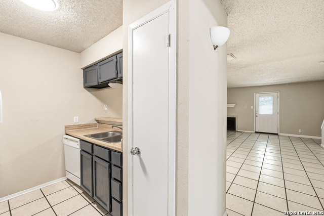 Image 7 of 25 For 4927 Ty Terrace  3