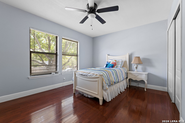 Image 11 of 33 For 12811 Huntsman Lake Dr