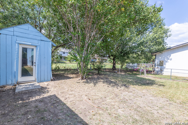 Image 30 of 33 For 12811 Huntsman Lake Dr