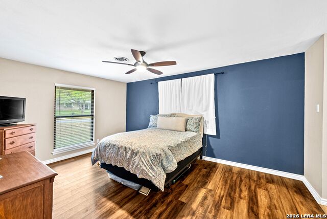 Image 17 of 44 For 14307 Oak Shadows Dr