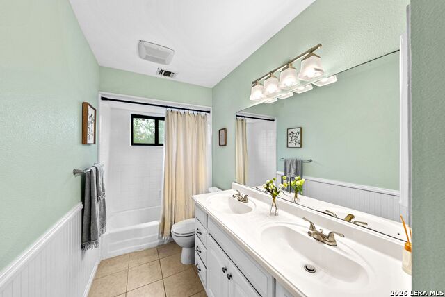 Image 21 of 44 For 14307 Oak Shadows Dr