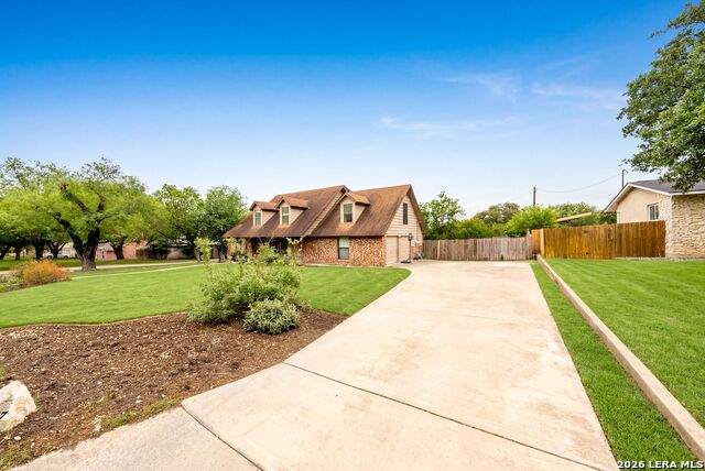 Image 3 of 44 For 14307 Oak Shadows Dr