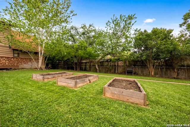 Image 39 of 44 For 14307 Oak Shadows Dr