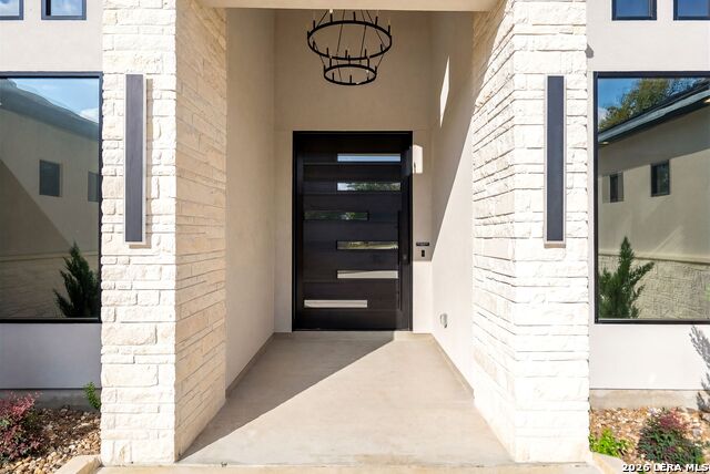 Image 2 of 81 For 721 Timber Bluff