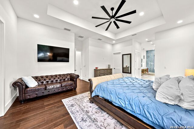 Image 22 of 81 For 721 Timber Bluff