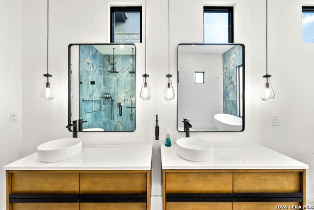 Image 29 of 81 For 721 Timber Bluff