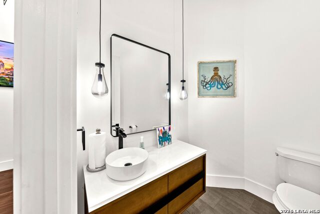 Image 42 of 81 For 721 Timber Bluff