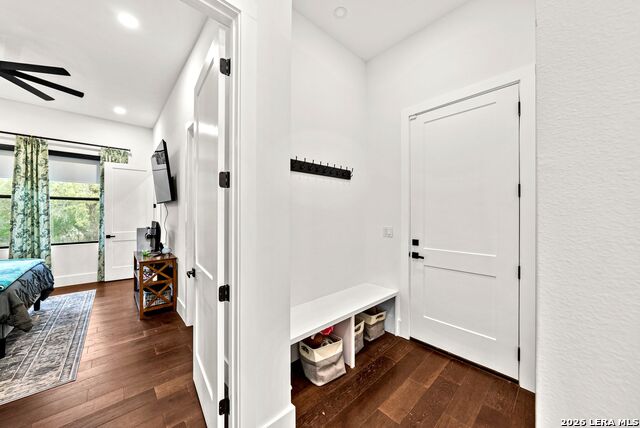 Image 47 of 81 For 721 Timber Bluff