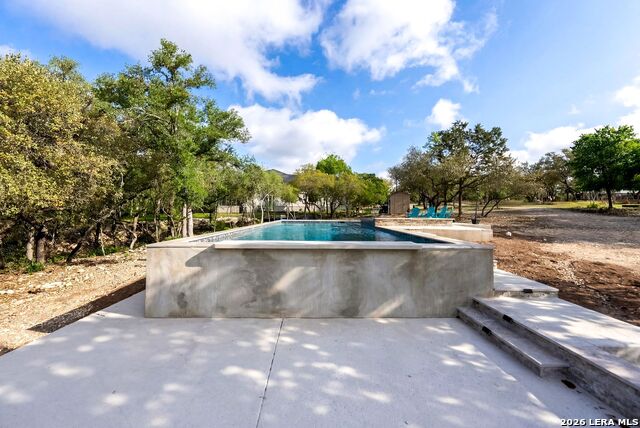 Image 54 of 81 For 721 Timber Bluff