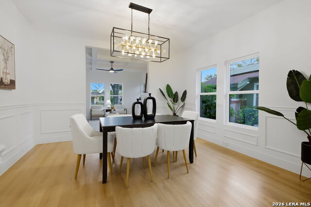 Image 11 of 50 For 931 Highland Blvd E