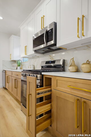 Image 23 of 50 For 931 Highland Blvd E